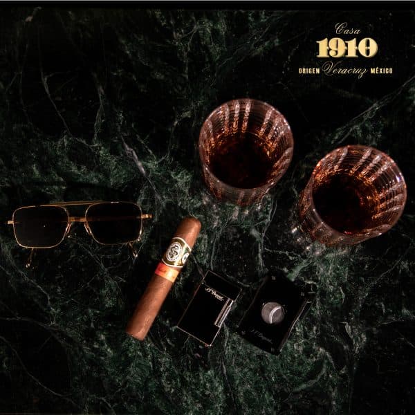 Maridaje de puros Casa 1910 y whisky